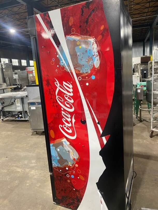 Carrier Commercial Single Door Reach In Refrigerator Merchandiser! With View Through Door! With Poly Coated Racks! Model: MC750 SN: 2607X85460 120V 60HZ 1 Phase - Image 4 of 8