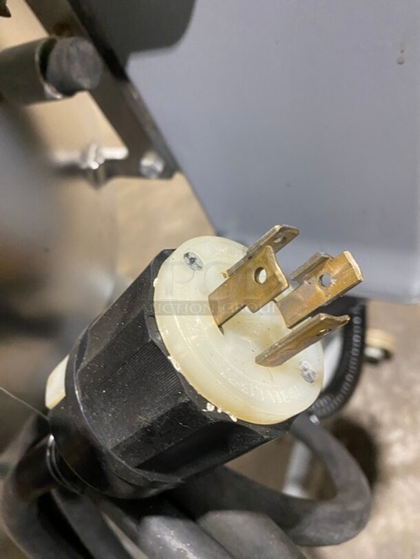 Hobart Commercial Heavy Duty VCM Vertical Cutter/ Mixer/ Mincer! All Stainless Steel!  - Image 8 of 8
