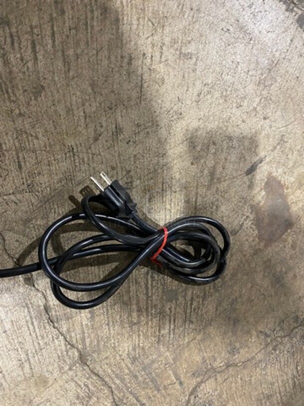 NEW! OUT OF THE BOX! SCRATCH-N-DENT! Whynter Portable Dehumidifier Unit! 4,000 Square Feet Room Capacity! Model: RPD561EGP 115V - Image 7 of 7