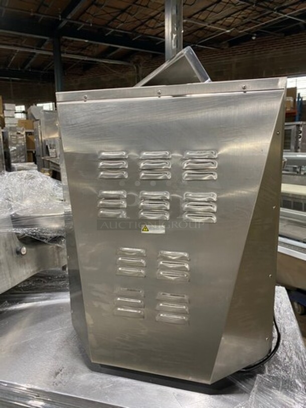 NEW! NEVER USED! LATE MODEL! 2022 Prepline Commercial Countertop Dough Sheeter! All Stainless Steel! Model: DR182 SN: 90121815 120V 60HZ 1 Phase - Image 4 of 9