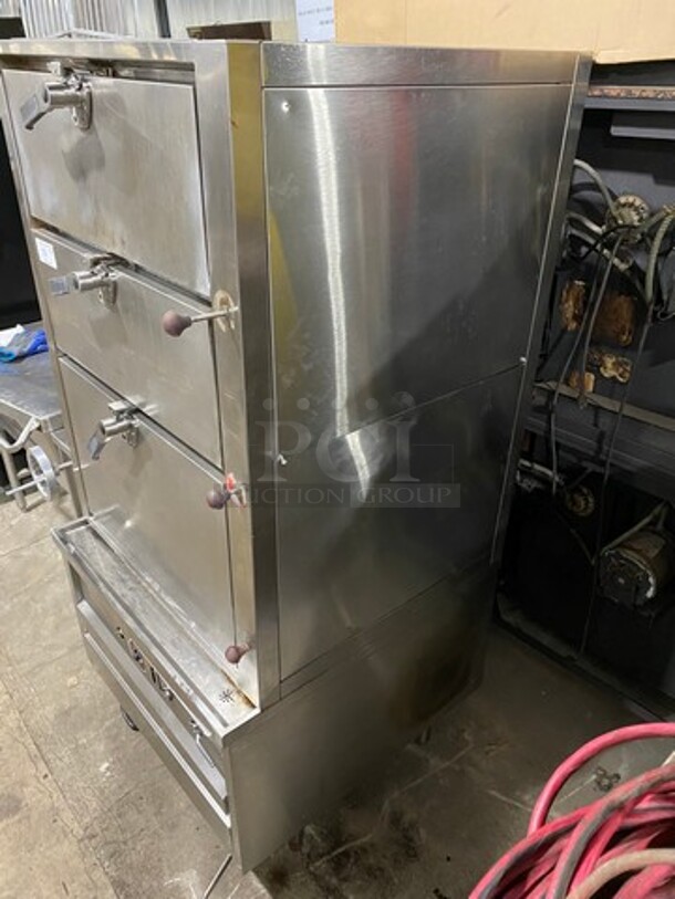 Commercial Gas Powered Cabinet Steamer! All Stainless Steel! On Legs! - Image 3 of 9