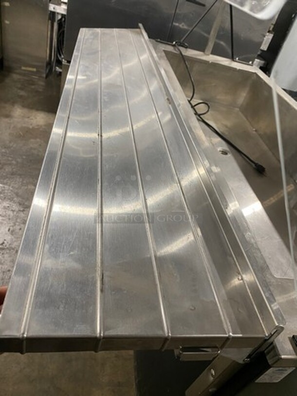 Vollrath Commercial Refrigerated Food Serving Station Counter/ Cold Pan! With Sneeze Guard! With Lowering Prep Line! Stainless Steel Body! On Casters! Model: R3871660 SN: B31500809205001 120V 60HZ 1 Phase - Image 9 of 10