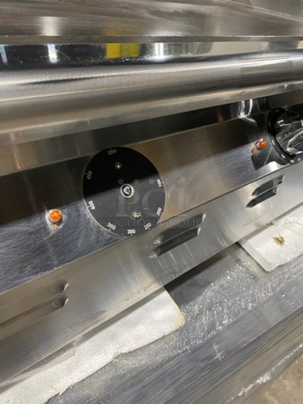 Eagle Commercial Countertop Electric Powered Flat Top Griddle! With Back And Side Splashes! All Stainless Steel! Model: CLEGH48240 SN: 1611220001 208/240V 60HZ 1/3 Phase - Image 5 of 10