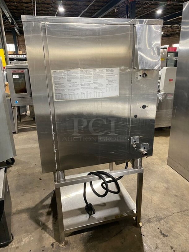 Nice! Late Model Alto Shaam! Stainless Steel Commercial Electric Powered Combi Convection Oven! 208/240 Volts! 3 Phase! Model: CTP10-10E  - Image 4 of 11