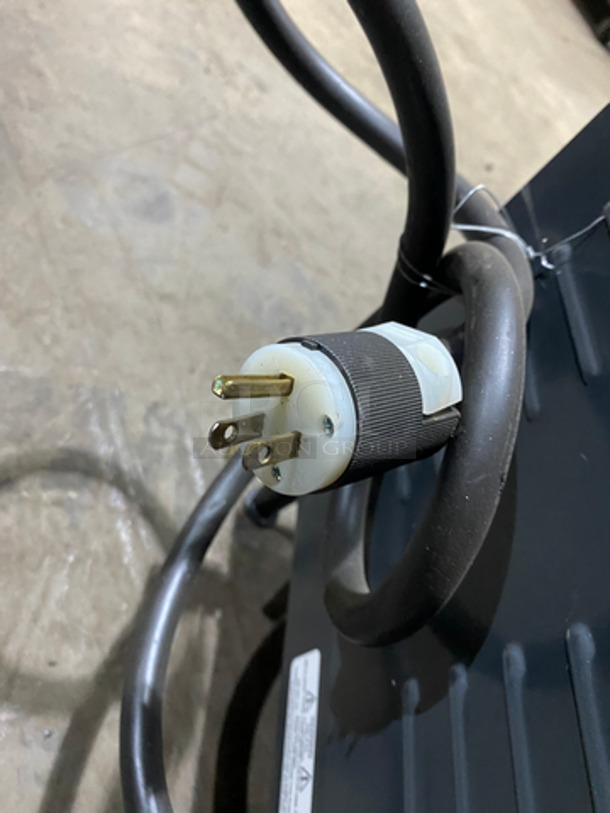 Nescafe Hot Beverage Dispenser Machine! Model: VCAFE SN: 1101036 110/230V 60HZ 1 Phase - Image 8 of 8