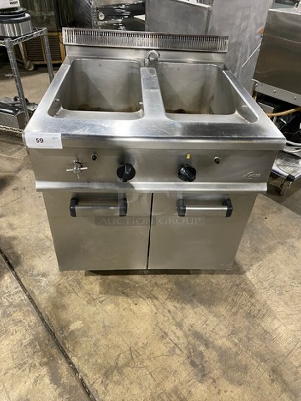 2012 Axis Commercial Natural Gas Powered 2 Bay Pasta Cooker! All Stainless Steel! On Casters! Model: AXDPG SN: GMF059