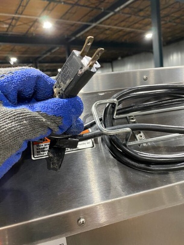 Wittco Commercial Electric Powered Heated Holding Cabinet! All Stainless Steel! On Casters! Model: 182615SCH SN: EX720758 120V 60HZ 1 Phase - Image 6 of 11