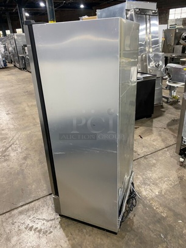 True Single Door Commercial Refrigerator! All Stainless Steel! Model T12HC Serial 9932023! 115V 1Phase! - Image 2 of 8