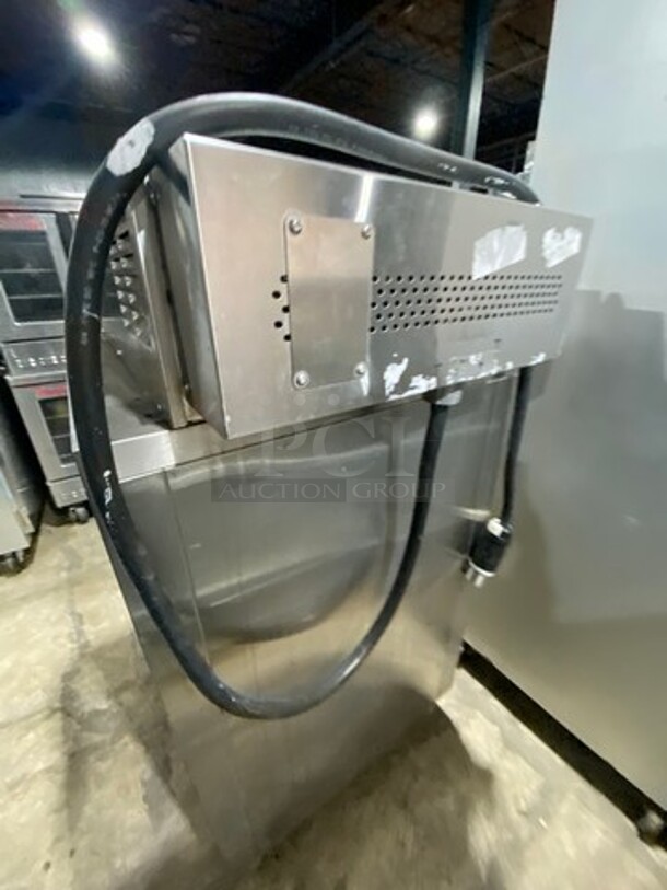 Carter Hoffmann Commercial Electric Powered Rethermalizer! All Stainless Steel! On Casters! Model: RTH18N4 SN: 318347 208V 60HZ 3 Phase - Image 4 of 8