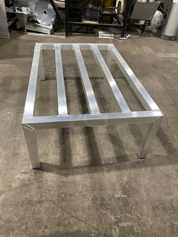 NEW! New Age Commercial Dunnage Rack! All Stainless Steel! MODEL 6TJJ0! - Image 8 of 12