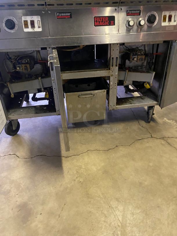 Frymaster Commercial Electric Powered 3 Bay Deep Fat Fryer! With Oil Filter System! With Fryer Covers! All Stainless Steel! On Casters! SN: 0012GI0054 110/120V 60HZ 1 Phase - Image 7 of 12