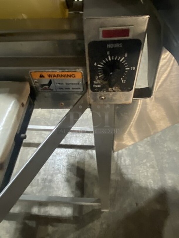 Hobart Model HWS-4 Smart Hand Wrap Solutions! With HTSP/HTIP Digital Control Panel! 2 Film Selections! With Label Printer! 120V 1 Phase!  - Image 6 of 7