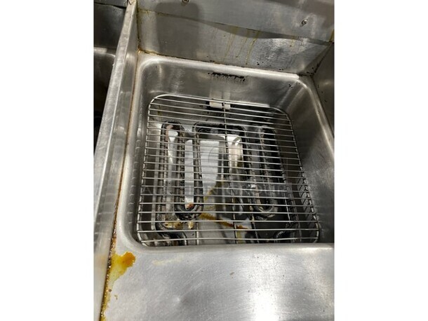 Keating Commercial Electric Powered Floor Style Instant Recovery Fryer! All Stainless Steel! MODEL BBHIFM14 SN:R76601B! 115V 1PH! - Image 7 of 10