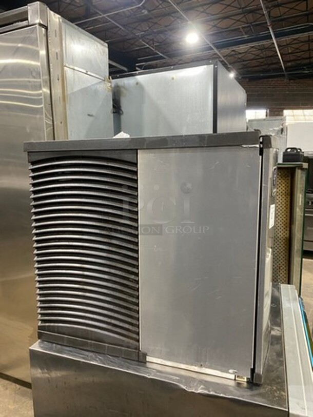 Manitowoc Commercial Ice Maker Machine Head! All Stainless Steel! Model: IY0524A161 SN: 110179451 115V 60HZ 1 Phase - Image 2 of 7