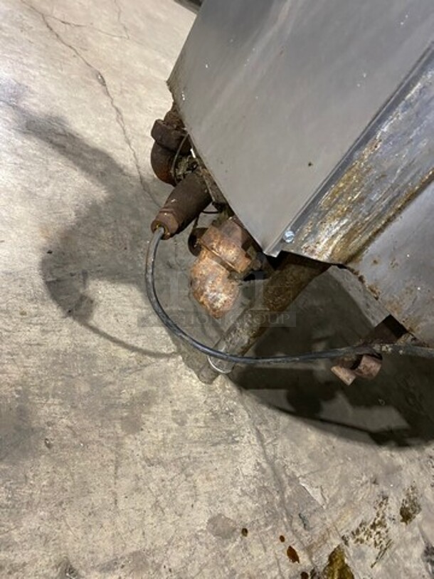 Groen Commercial Natural Gas Powered Soup Kettle! All Stainless Steel! On Legs! Model: AH/1-60 SN: 42980 - Image 10 of 11