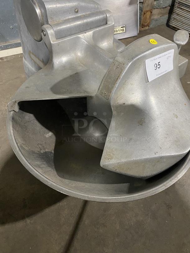  Hobart Stainless Steel Commercial Countertop Buffalo Chopper! MODEL:8185 SN:56-043-275 115V 1Ph! Working When Removed!  - Image 5 of 8
