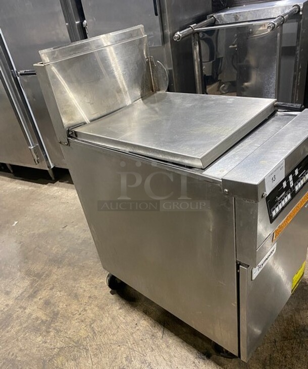 Frymaster Commercial Natural Gas Powered Commercial Pasta Cooker/Rethermalizer! With Backsplash! All Stainless Steel! Working When Removed! MODEL FBCR18CSE SN:1208HR0002 110-120V 1PH  - Image 3 of 11