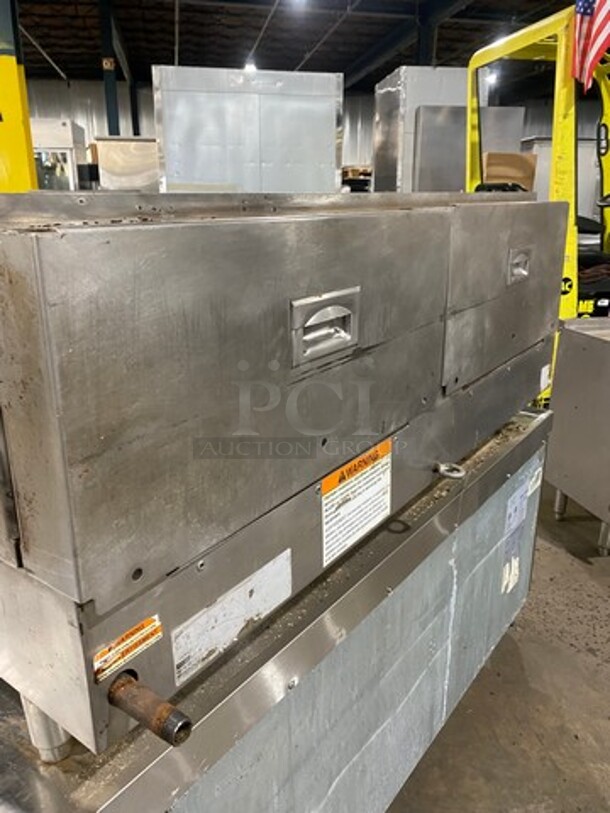 Woodstone Commercial Countertop Natural Gas Powered Flat Griddle! With Split Top! With Back & Side Splashes! All Stainless Steel! On Legs! - Image 4 of 8
