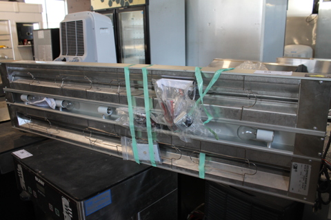 BRAND NEW SCRATCH AND DENT! Hatco GRAHL-60D Metal Commercial Heating Strip. 120/208 Volts, 1 Phase.
