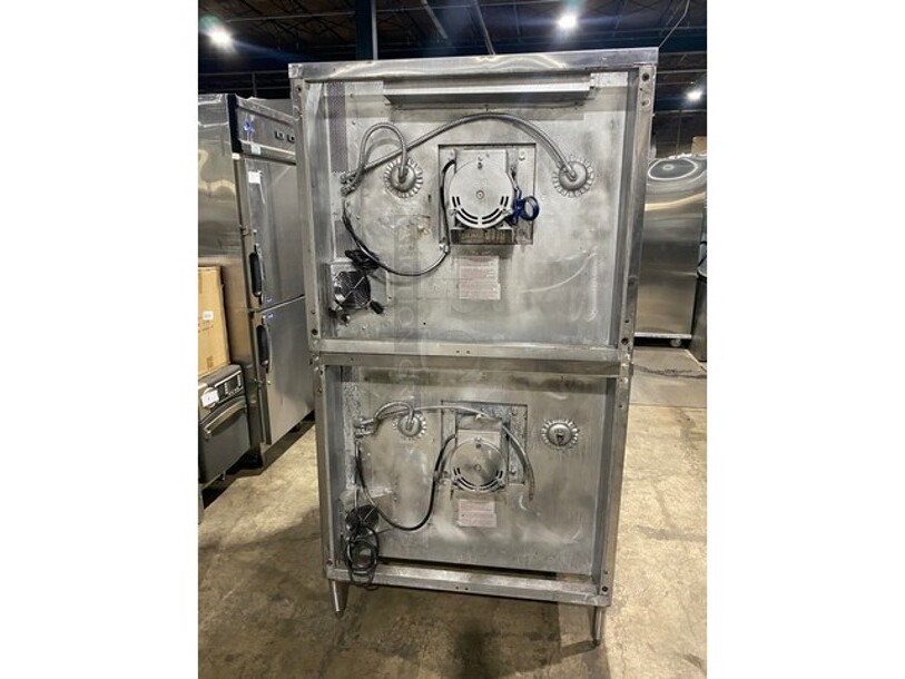 SWEET! Blodgett Natural Gas Powered Double Stacked Bakers Depth Convection Oven! With Metal Racks! With View Through Doors! On Legs! 2 X Your Bid Makes One Unit!
 - Image 2 of 8