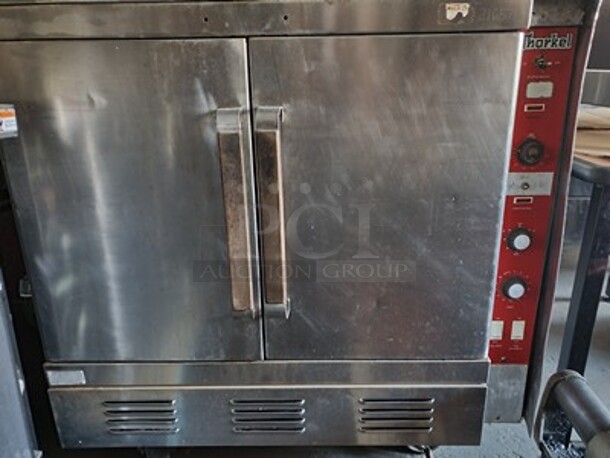 Vulcan Single Deck Full Size Natural Gas Convection Oven on Casters! - Image 4 of 7