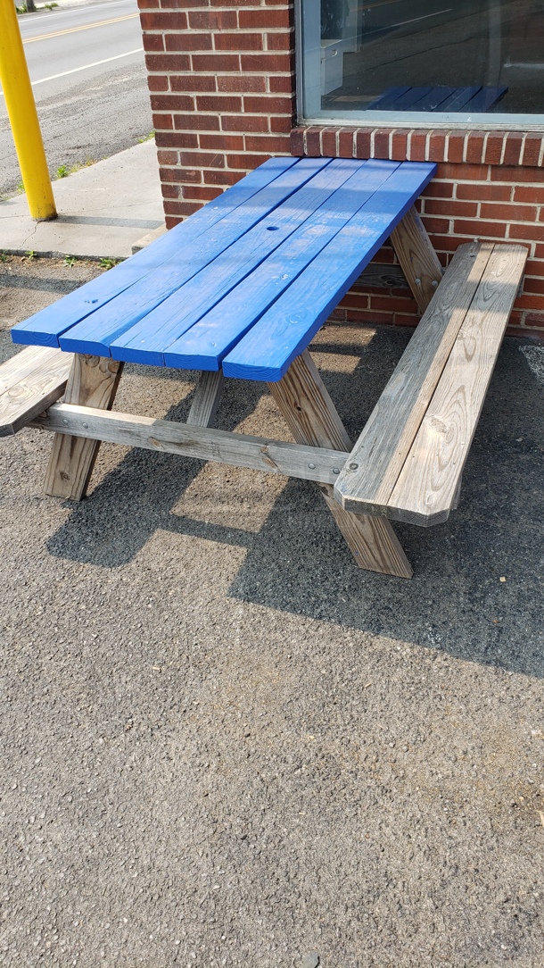 Wooden Picnic Table! Pick up only! - Image 1 of 1