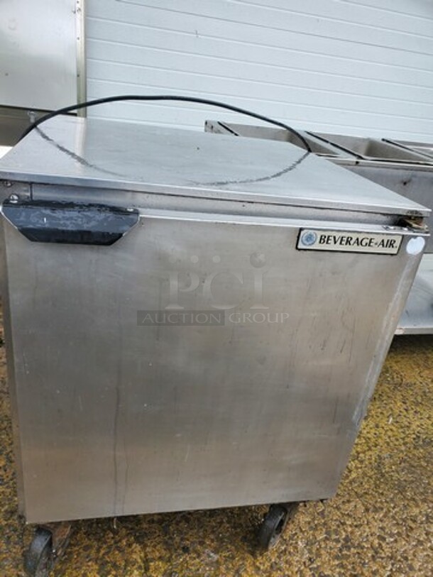 BEVERAGE-AIR UCR27A|Undercounter Cooler|Unknow condition|27"X30"X35"  - Image 5 of 5