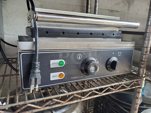 Waffle Stick Maker, Like new!  - Image 4 of 6