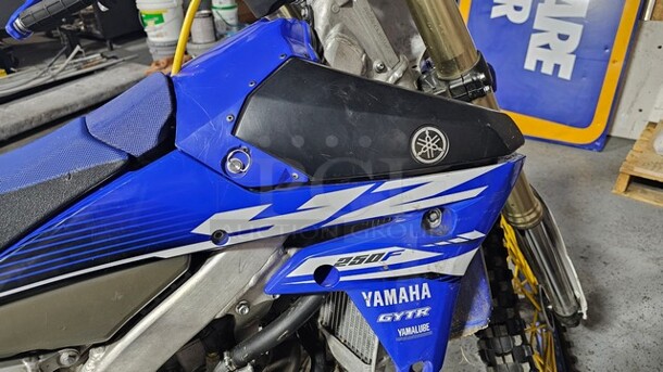 2018 Yamaha YZ250F Dirt Bike - Image 9 of 11
