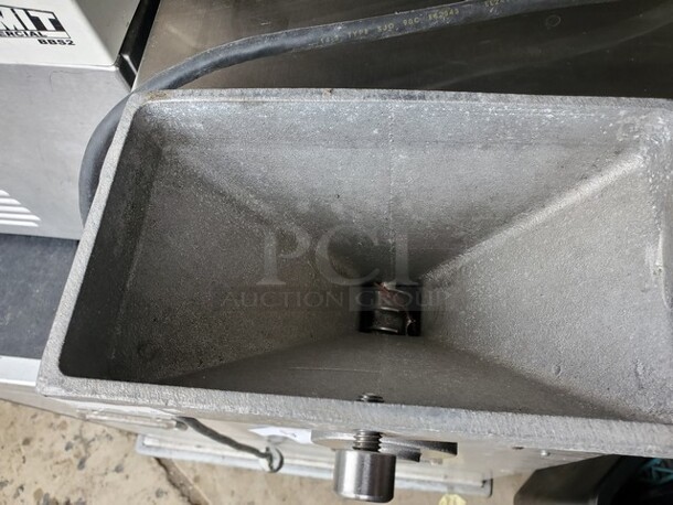 Olde Tyme Nut Grinder
Good Working Condition - Image 4 of 7