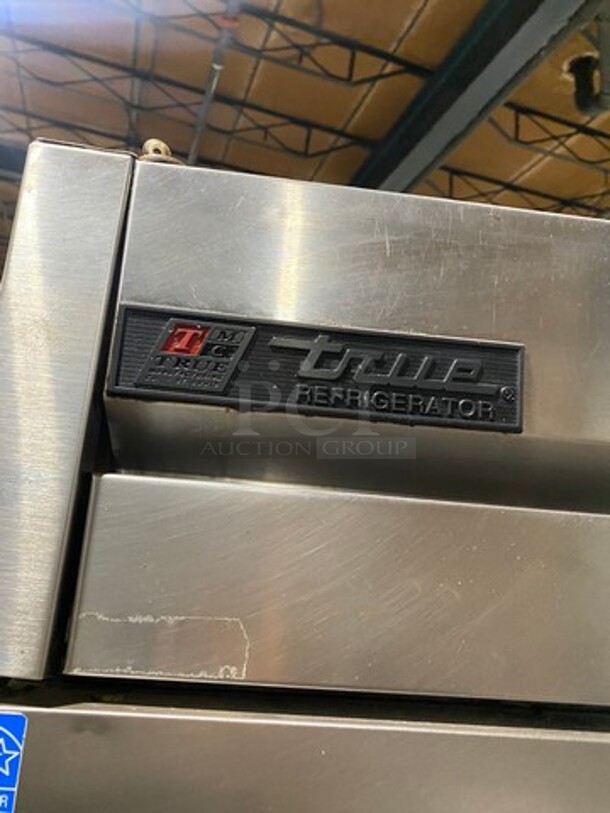 True Commercial 2 Door Reach In Cooler! Poly Coated Racks! All Stainless Steel! Model: T49 SN: 6950022 115V 60HZ 1 Phase - Image 9 of 10