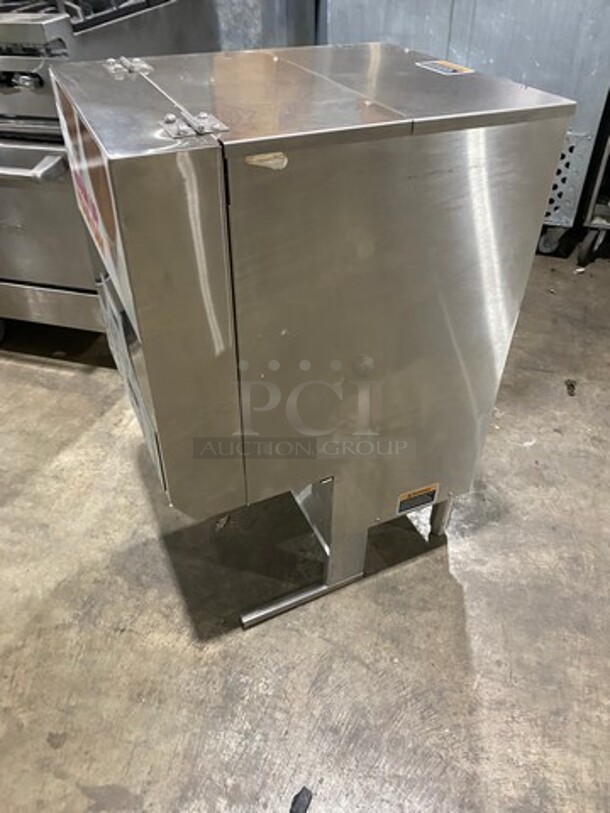 Bunn Commercial Countertop Hot Beverage Dispenser! Model: IMIX5 SN: IMIX045758 120/208/240V 60HZ 1 Phase - Image 3 of 8