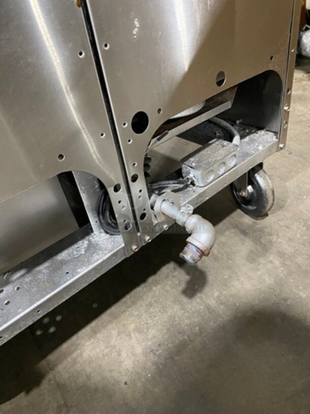 Frymaster Commercial Natural Gas Powered Deep Fat Fryer With Side Dumping Station! With Metal Frying Baskets! With Back Splash! All Stainless Steel! On Casters! Model: FM145ESC SN: 0204GH0013 - Image 11 of 11