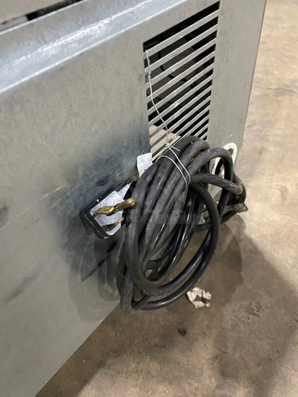 Beverage Air Stainless Steel Commercial 2 Door Undercounter Cooler on Commercial Casters! MODEL UCR34HC SN:13304623 115V 1PH - Image 7 of 7