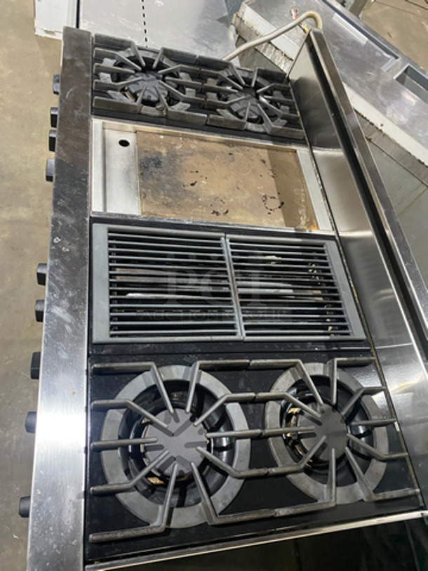 AMAZING! Viking Duel Fuel Powered 4 Burner Stove! With Built In Flat And Ribbed Griddle! With 2 Oven Underneath! Metal Oven Racks! All Stainless Steel! On Legs! - Image 5 of 12
