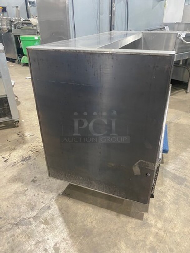 ALL STAINLESS-STEEL IN-LINE Reach In Grab N Go Cooler Display Case Merchandiser! 115V 1 Phase!  - Image 3 of 7
