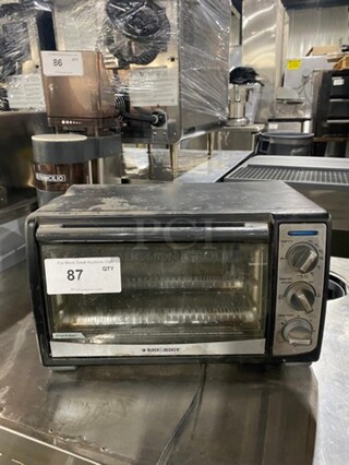 Black & Decker Countertop Toaster Oven! With View Through Door! TRO4075B 120V