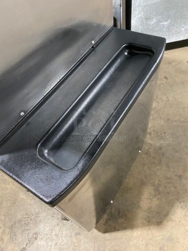 WOW! Taylor Crown Commercial 3 Handle Soft Serve Ice Cream Machine! All Stainless Steel! On Casters! Model: C71333 SN: M0072954! 208/230V 60HZ 3 Phase! - Image 7 of 9