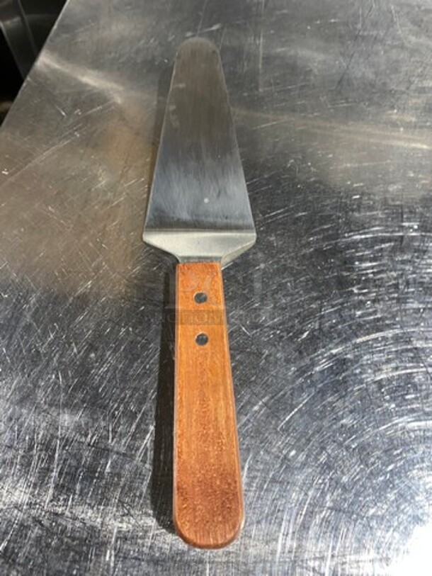 NEW! ALL ONE MONEY! Cake/ Pie Server! With Wooden Handle! - Image 2 of 5