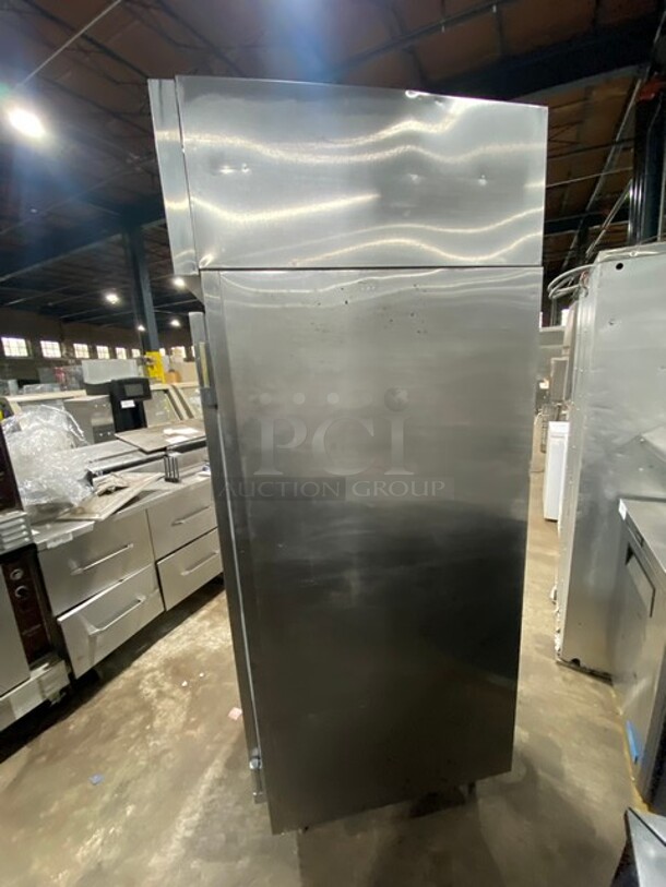 Victory Commercial Single Door Reach In Freezer! All Stainless Steel! On Legs! Model: FS1DS7EW SN:L0268310 115V 1PH - Image 2 of 8