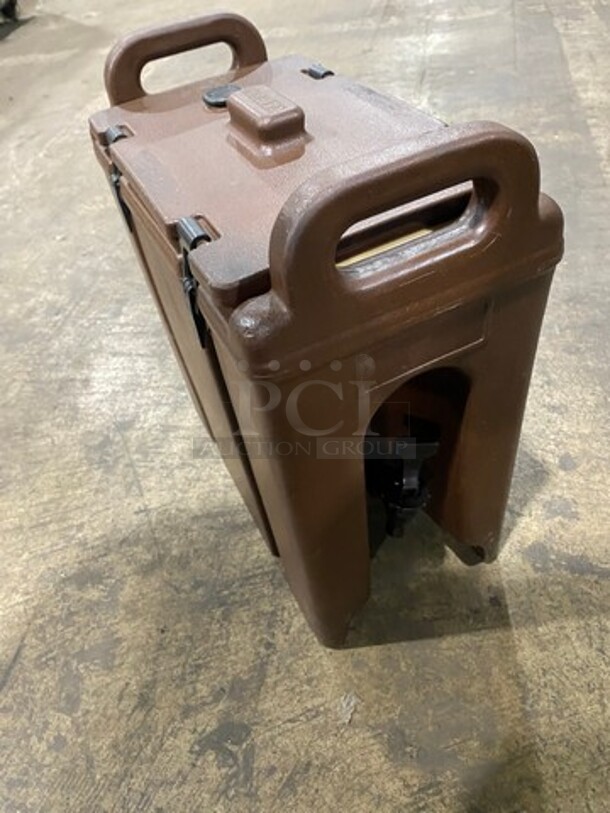 Cambro Insulated Beverage Dispenser/ Holder! With Side Handles! With Lid! - Image 3 of 5