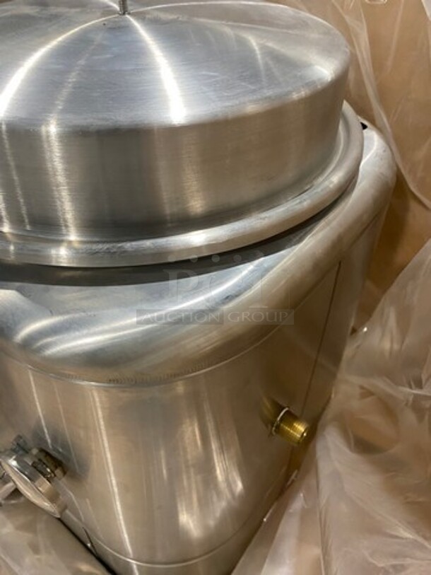 NEW! IN THE BOX! Curtis Commercial Countertop Automatic Coffee Urn! All Stainless Steel! - Image 3 of 7