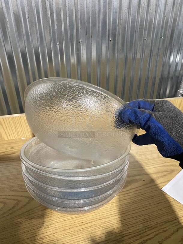 Cambro! Pebbled Salad Bowl! 6 X Your Bid! - Image 3 of 7