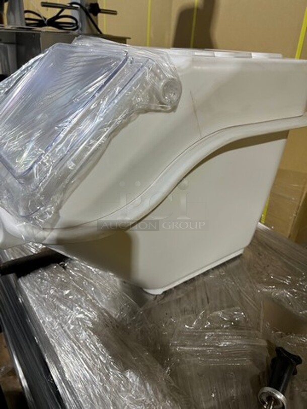 NEW! Jiwins Countertop White Poly Ingredient Bin! - Image 2 of 5