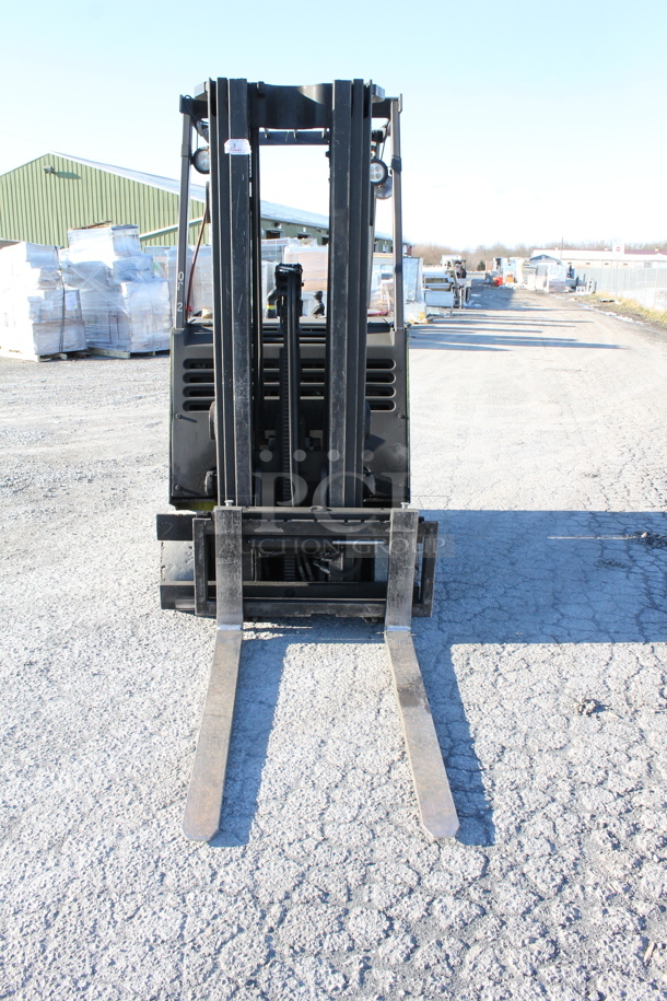 Clark ESMII-25 Metal Industrial 5,000 Pound Capacity Electric Powered Rider Forklift w/ Bulldog Battery Charger. Hours 4,932. Forklift is Tested and Working! - Image 2 of 12