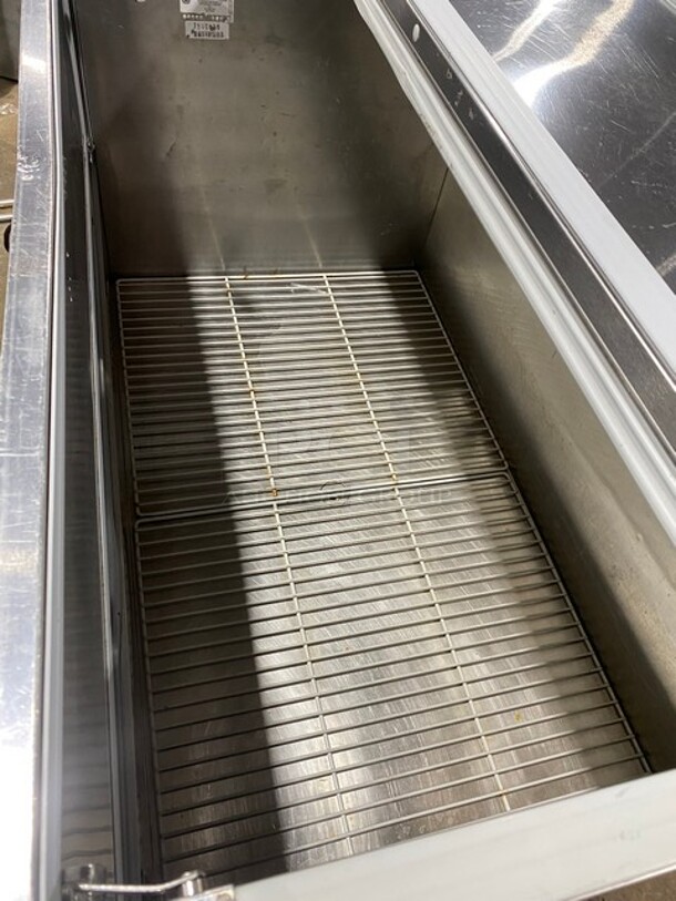 Beverage Air Single Side Access Milk Cooler! Stainless Steel! On Casters! Model: SM49N SN: 7510636 115V 60HZ 1 Phase - Image 5 of 7