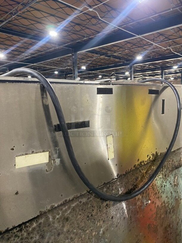 True 2 Door Reach In Cooler Merchandiser! With View Through Doors! With Poly Coated Racks! Model: TA2F2G 208-230V 1PH - Image 9 of 9
