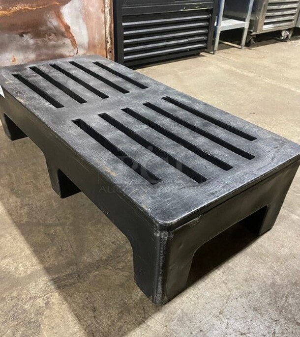 Poly Dunnage Rack! 2x Your Bid! - Image 2 of 8