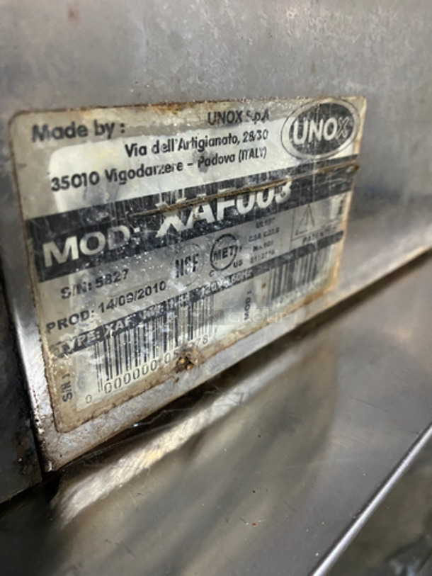 Cadco Unox Electric Powered Commercial Countertop Convection Oven! With View Through Door! Stainless Steel! Roberta Series Model: XAF003 - Image 4 of 8