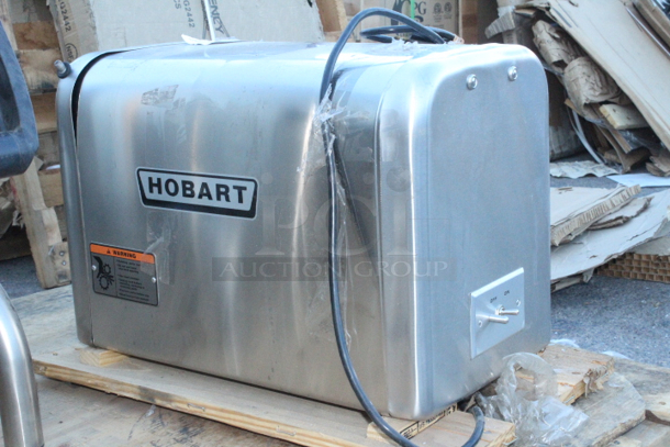 BRAND NEW SCRATCH & DENT! Hobart 4822-34 #22 Meat Grinder / Chopper 120V - 1 1/2 hp. Front of the unit is dented. S/N:31-1667-376 12-13/16x29-7/8x23-1/4 - Image 4 of 8